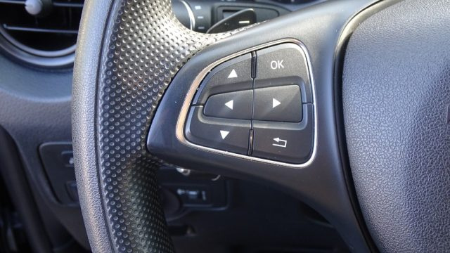 MERCEDES-BENZ Vito usata 84