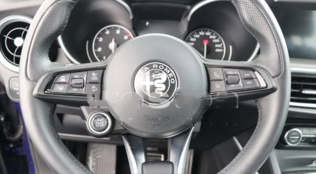 ALFA ROMEO Stelvio usata, con Chiusura centralizzata