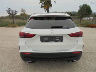 MERCEDES-BENZ GLA 200 usata, con Autoradio