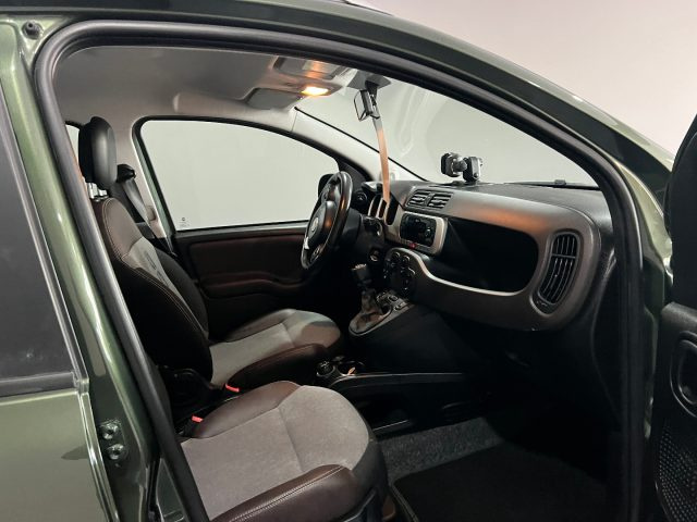 FIAT Panda Cross usata, con Cerchi in lega