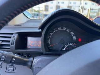 TOYOTA iQ usata, con ESP
