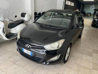 HYUNDAI i20 usata, con Airbag