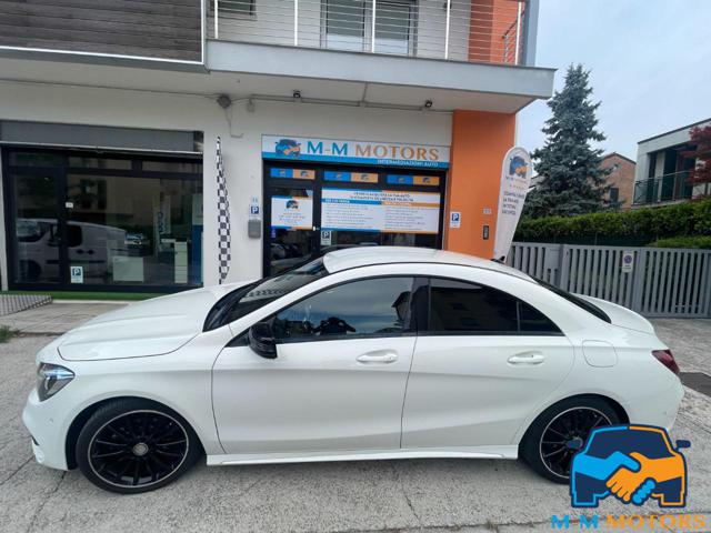MERCEDES-BENZ CLA 200 usata, con Autoradio