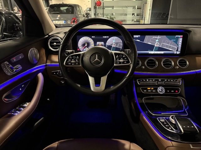 MERCEDES-BENZ E 300 usata, con ESP