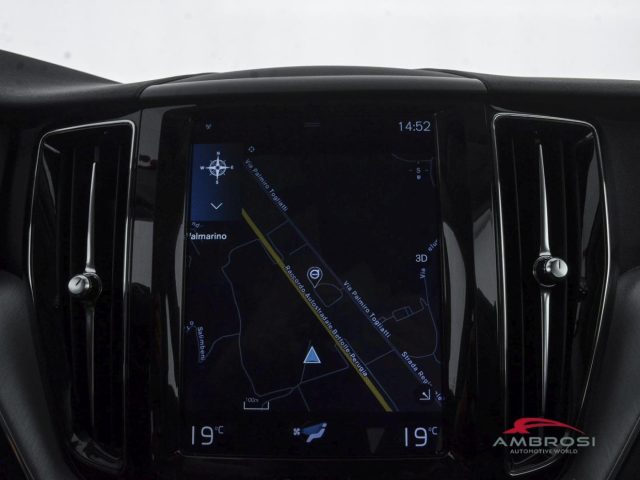 VOLVO XC60 usata 14