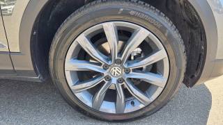 VOLKSWAGEN T-Roc usata, con Autoradio