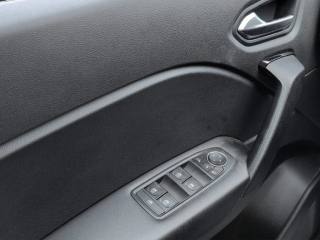 RENAULT Captur usata, con Controllo elettronico della corsia