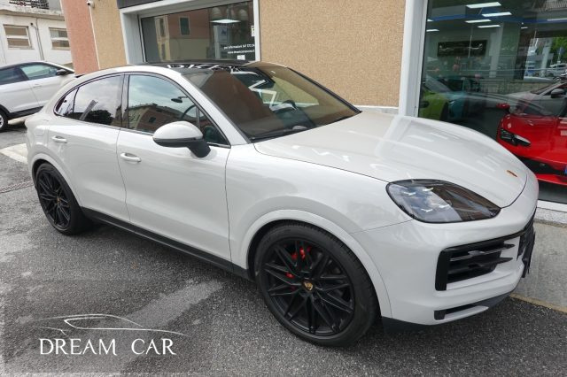 PORSCHE Cayenne usata, con Autoradio