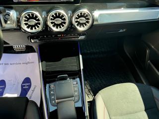 MERCEDES-BENZ GLB 200 usata, con Controllo trazione