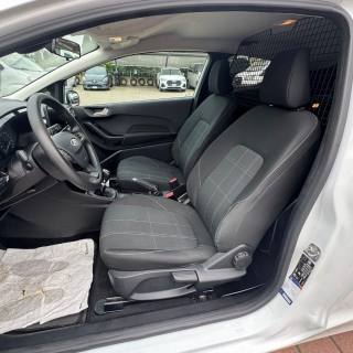 FORD Fiesta usata, con ESP