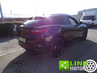 ALFA ROMEO Stelvio usata, con Alzacristalli elettrici