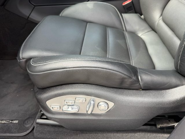 PORSCHE Macan usata, con Tettuccio apribile