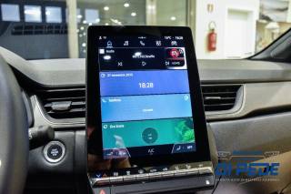 RENAULT Captur usata, con Bracciolo