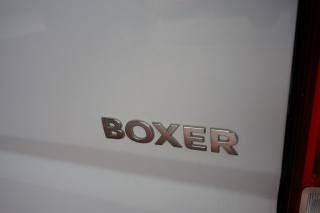 PEUGEOT Boxer usata, con Bluetooth