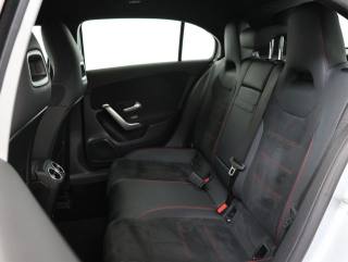 MERCEDES-BENZ A 180 usata, con Fendinebbia