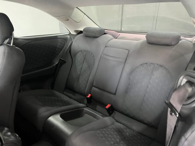 MERCEDES-BENZ CLK 200 usata, con ESP