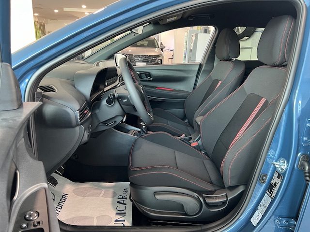 HYUNDAI i20 usata, con Autoradio