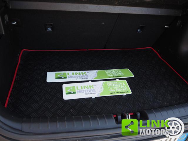 KIA Stonic usata 39