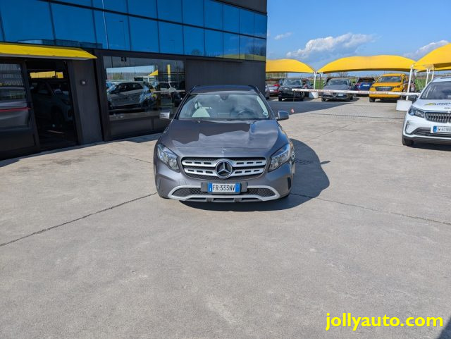 MERCEDES-BENZ GLA 220 usata, con Airbag