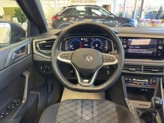 VOLKSWAGEN Taigo usata, con Controllo automatico clima