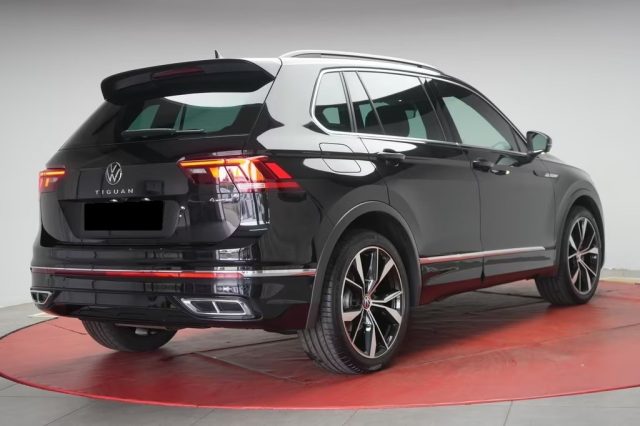 VOLKSWAGEN Tiguan usata, con Airbag Passeggero