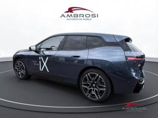 BMW iX usata 3