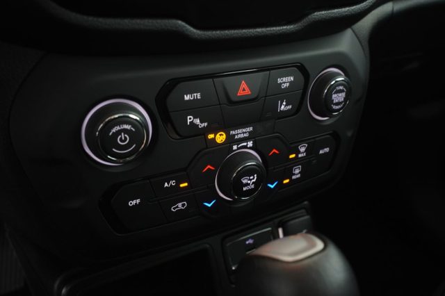 JEEP Renegade usata 15