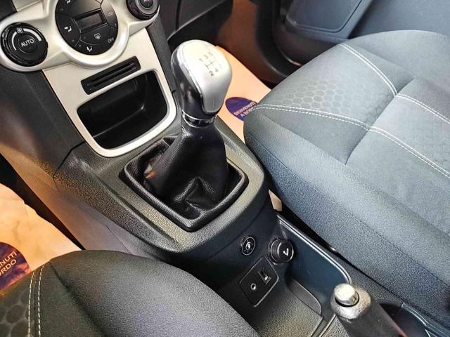 FORD Fiesta usata, con Servosterzo