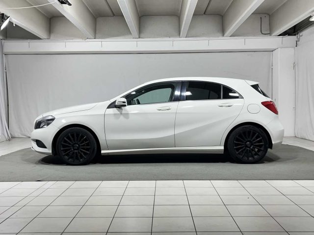 MERCEDES-BENZ A 200 usata, con Airbag