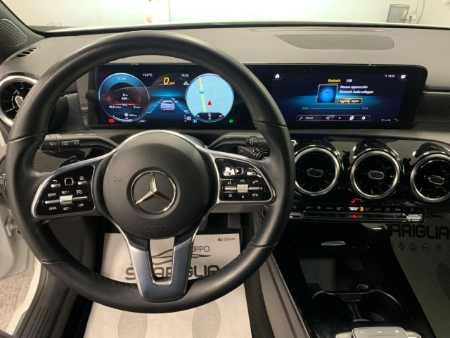 MERCEDES-BENZ A 180 usata, con Controllo automatico clima