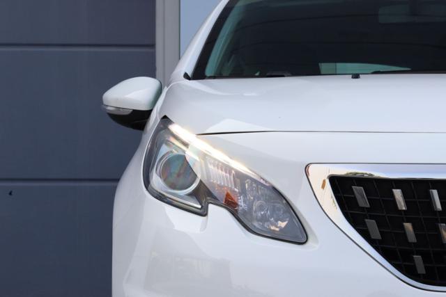 PEUGEOT 2008 usata, con Isofix