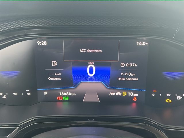 VOLKSWAGEN Taigo usata 12