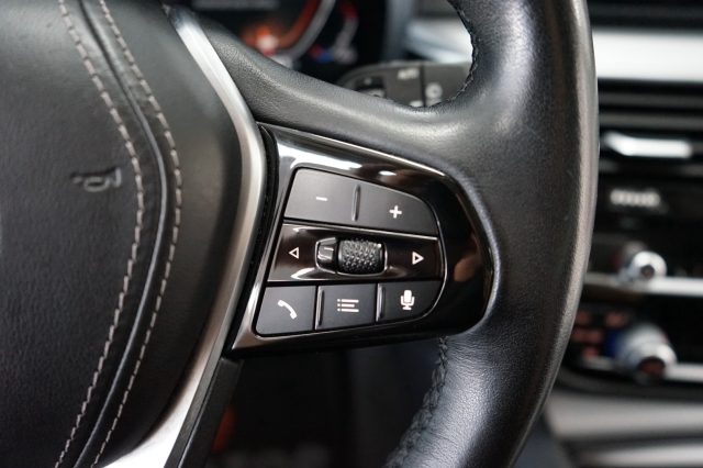 BMW 520 usata, con Streaming musicale integrato