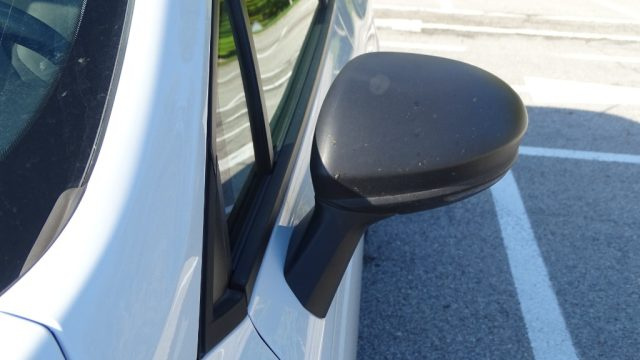 RENAULT Clio usata, con Volante multifunzione