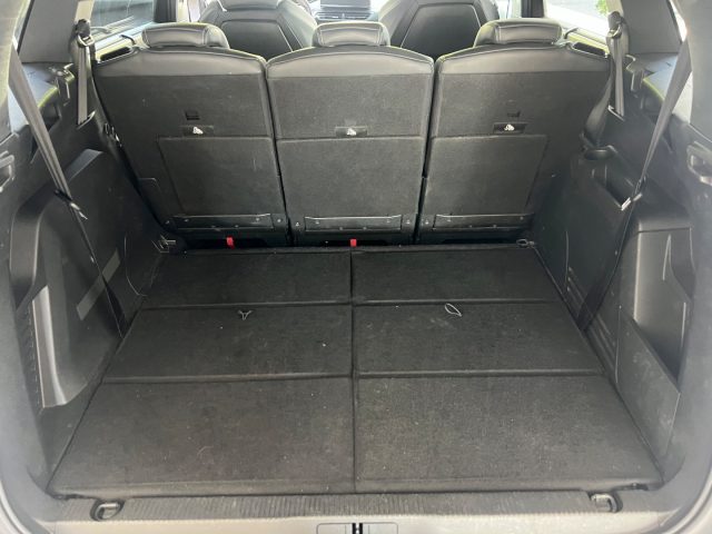 PEUGEOT 5008 usata, con Specchietti laterali elettrici