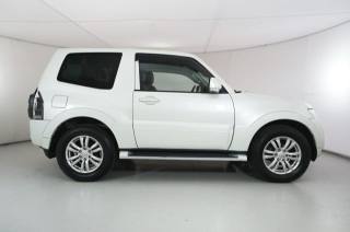 MITSUBISHI Pajero usata, con Airbag Passeggero