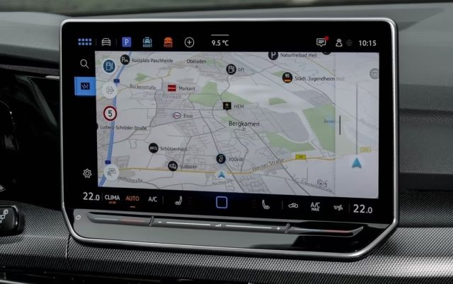 VOLKSWAGEN Golf usata, con Boardcomputer