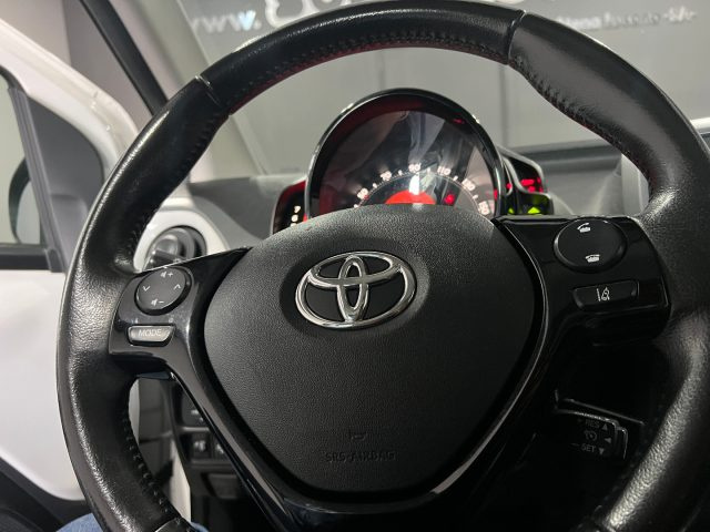 TOYOTA Aygo usata, con Boardcomputer