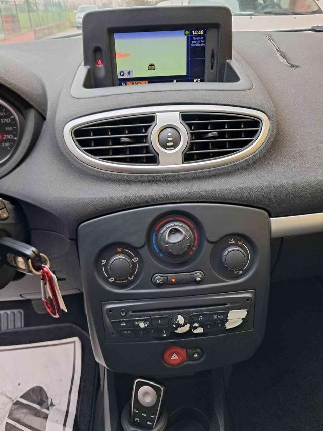RENAULT Clio usata, con Sedile posteriore sdoppiato