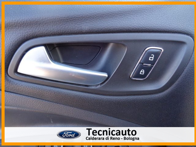 FORD Kuga usata, con Sensori di parcheggio posteriori
