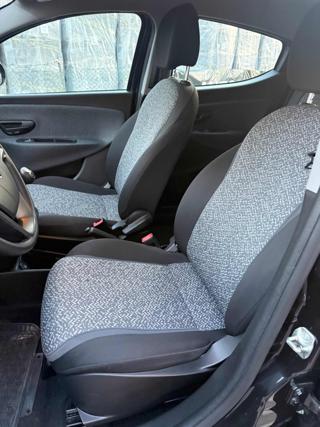 LANCIA Ypsilon usata, con ESP