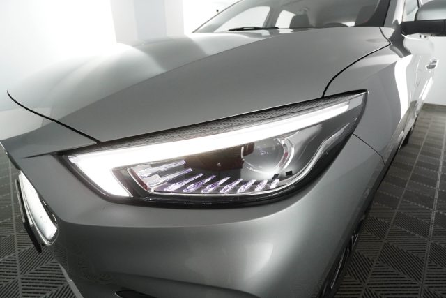 MG ZS usata 14