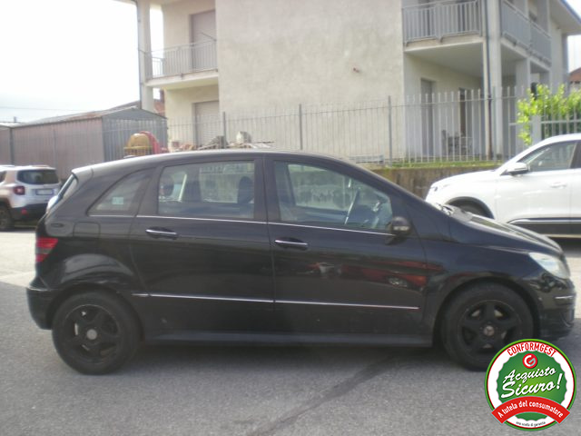MERCEDES-BENZ B 200 usata, con Climatizzatore