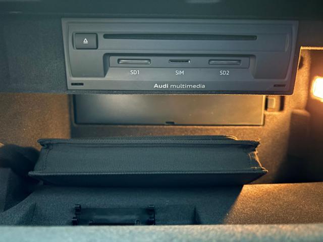 AUDI A3 usata, con Leve al volante