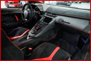 LAMBORGHINI Aventador usata, con USB