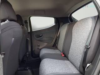 LANCIA Ypsilon usata, con Autoradio digitale