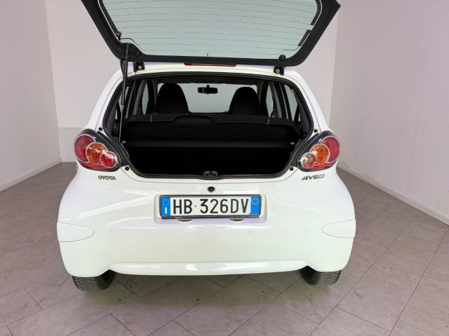 TOYOTA Aygo usata 8