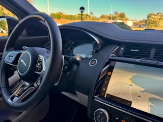 JAGUAR E-Pace usata, con Touch screen