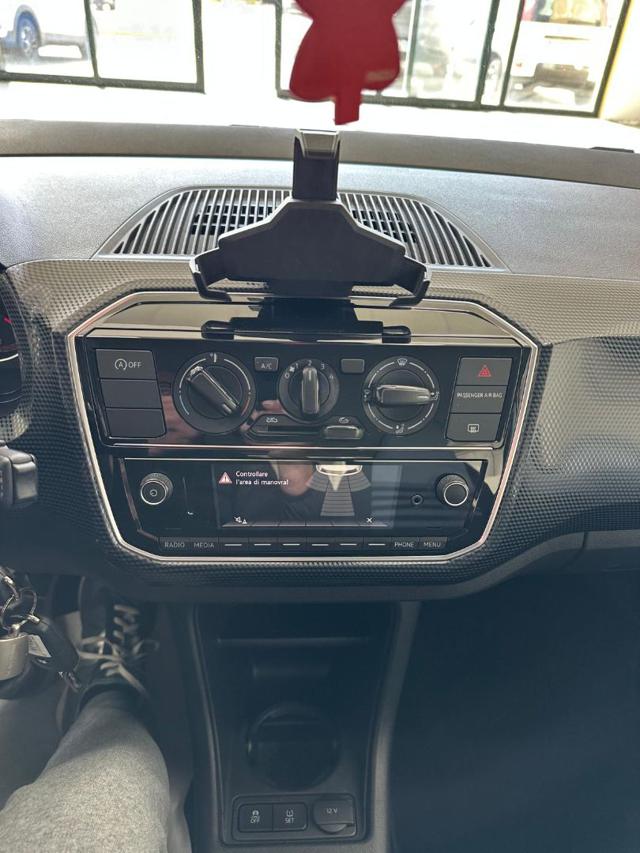 VOLKSWAGEN up! usata, con Cruise Control