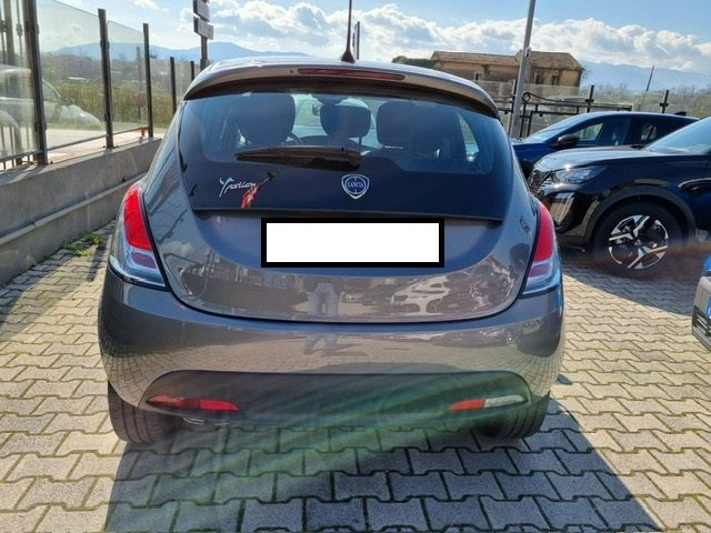 LANCIA Ypsilon usata, con Chiusura centralizzata